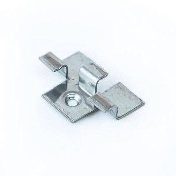 картинка Клипса рядовая №8 для ДПК 3мм от магазина Румлес