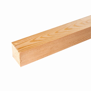 картинка Брусок строганый 45*45*3000мм сорт АВ лиственница от магазина Румлес